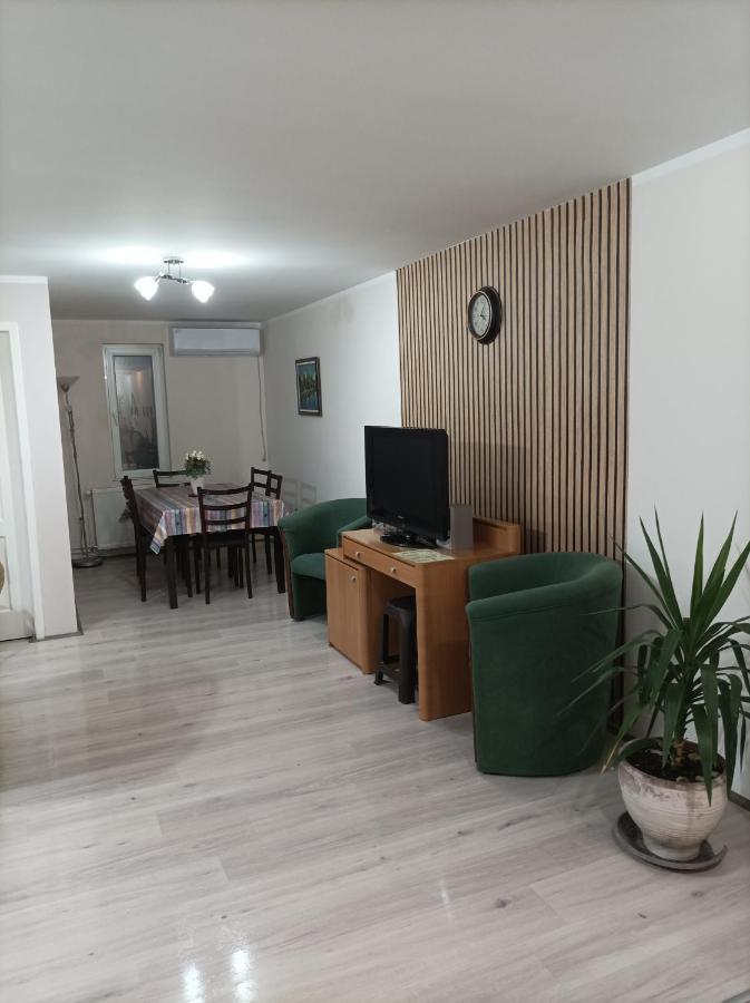 Ariana Apartman Kragujevac Exterior foto